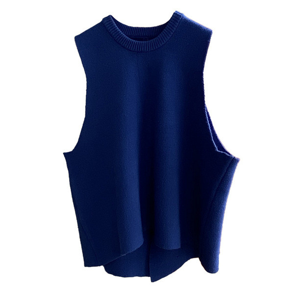 Sügisene naiste vest lõhikuga seljal