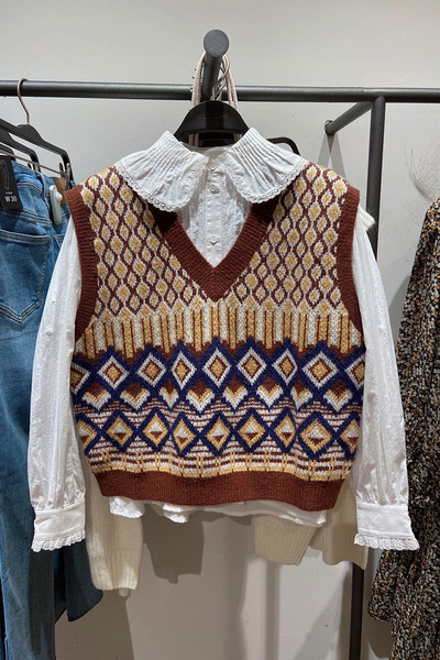 Naiste retrostiilis V-kaelusega vest