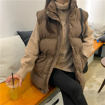 Vabaaja naiste vesti lai nööpidega mudel