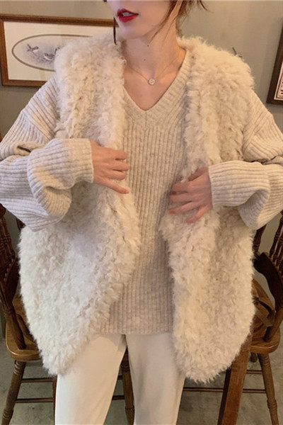 Naiste sulevesti lai heledas toonis mudel