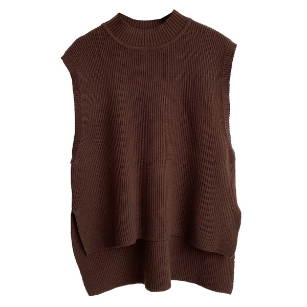 Lai poolkõrge kraega kootud vest