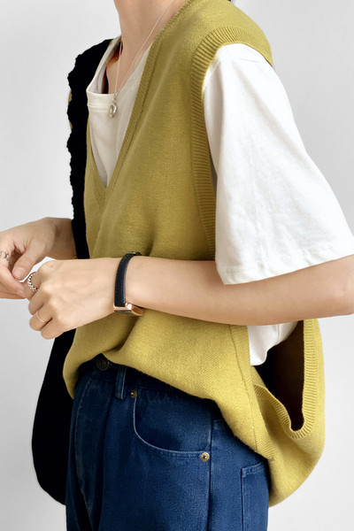 Γιλέκο φαρδύ με ντεκολτέ spitz