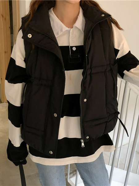 Naiste vabaajavest kõrge krae, taskute ja lipsudega