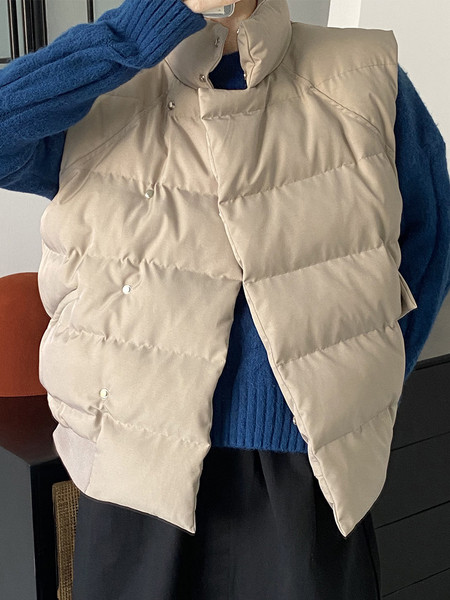 Naiste talvine lai nööpidega vest