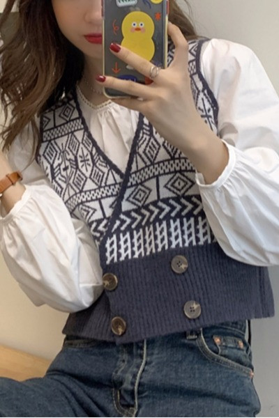 Värviline kootud naiste vest V-kaelusega ja topeltkinnitusega