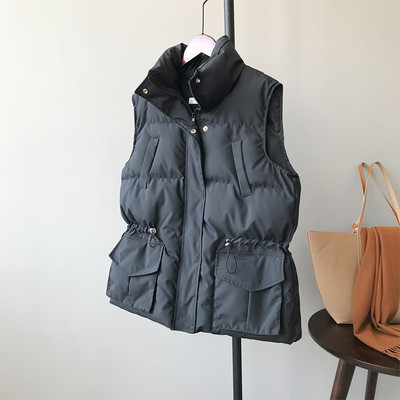 Vesta de dama cu guler inalt si cravate