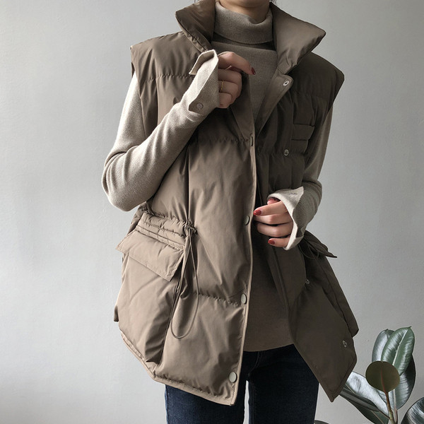 Ženski zimski prsluk s velikim džepovima i vezicama