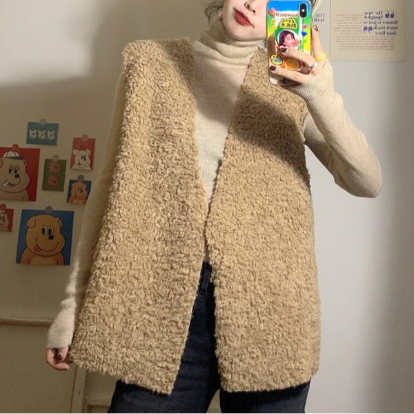 Ženski široki model prsluka s V izrezom