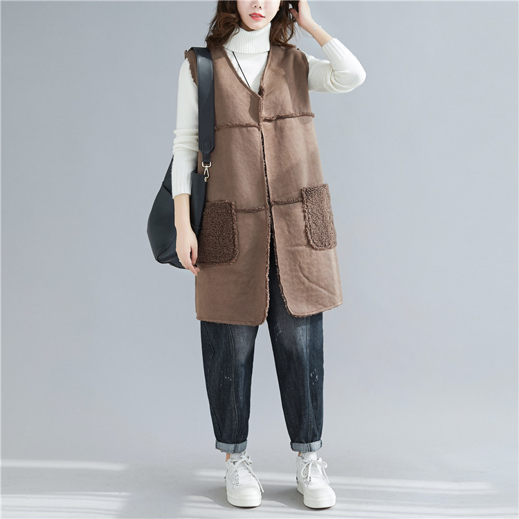 Moderan ženski dugi prsluk sa špic izrezom - sa dva lica