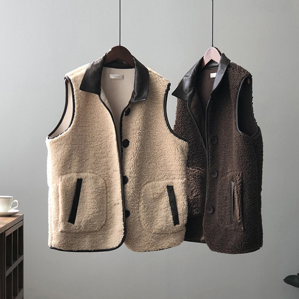 Γιλέκο με κουμπιά και τσέπες