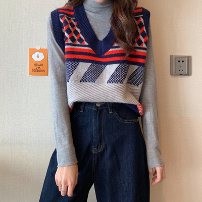 Uus mudel naiste kootud V-kaelusega vestist