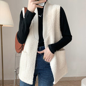 Naiste taskutega sulevest