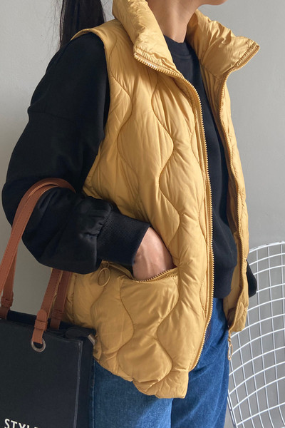 Μοντέλο γυναικείο γιλέκο χειμερινό