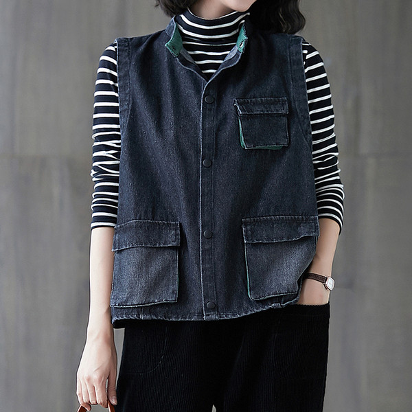 Taskute ja nööpidega vabaaja teksavest