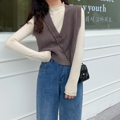 Lühike kootud naiste vest V-kaelusega