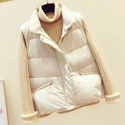 Naiste kaasaegne kõrge kraega talvevest