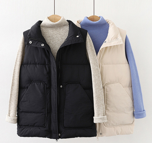 Naiste vabaaja vest suurte taskute ja lukuga