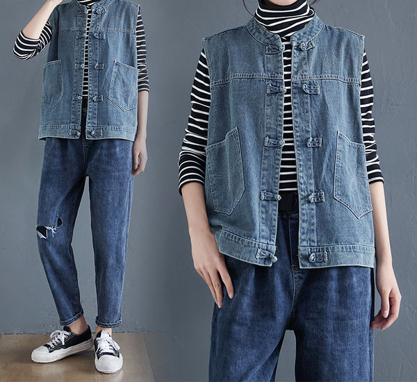 Naiste retrostiilis teksavest taskutega