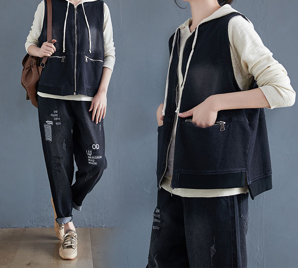 Naiste retrostiilis taskute ja lukuga vest