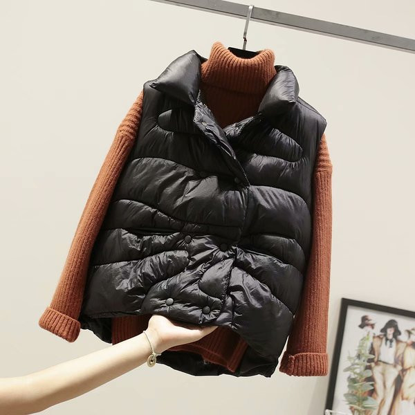 Γυναικείο χειμερινό γιλέκο με υψηλό γιακά μοντέλο