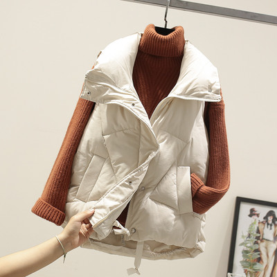 Naiste sportlik-casual vest kaelusega, mis sobib talveks