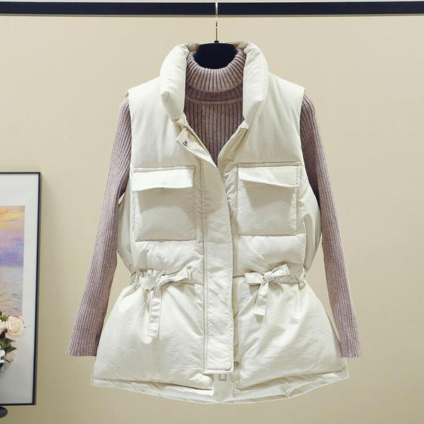 Naiste talvevest elastse vöökohaga