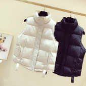 Sportlik vabaaja naiste vest taskutega