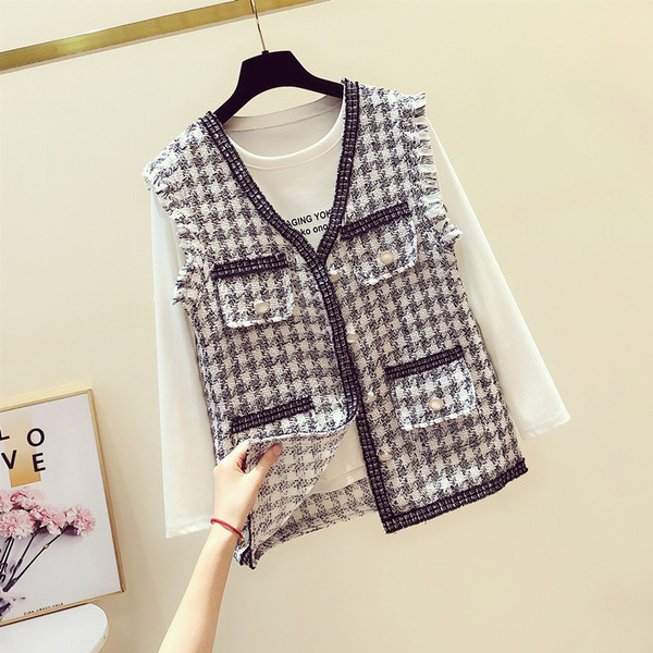 Naiste vabaaja kootud vest spitsikaelusega