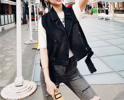 Šiuolaikinė moteriška džinsinė liemenė juodos spalvos