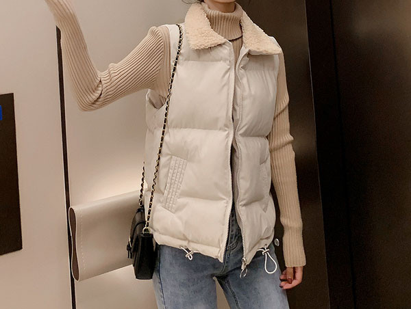Γυναικείο casual γιλέκο με γούνα και τσέπες