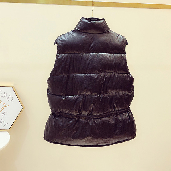 Moodne naiste läikiv vest taskute ja elastse vöökohaga