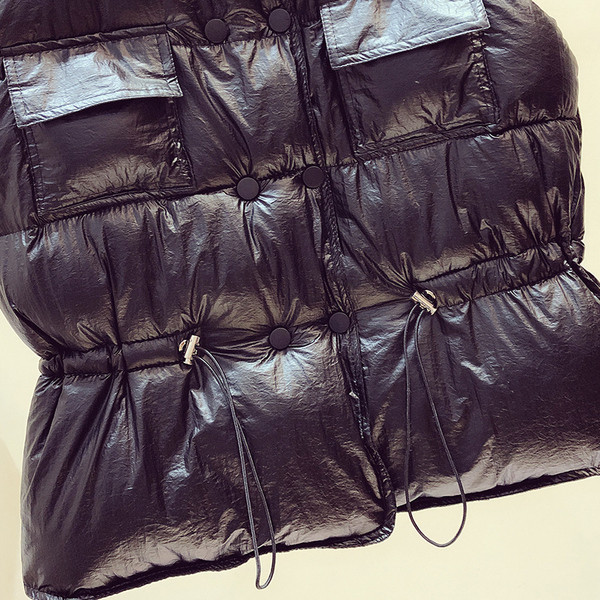 Moodne naiste läikiv vest taskute ja elastse vöökohaga