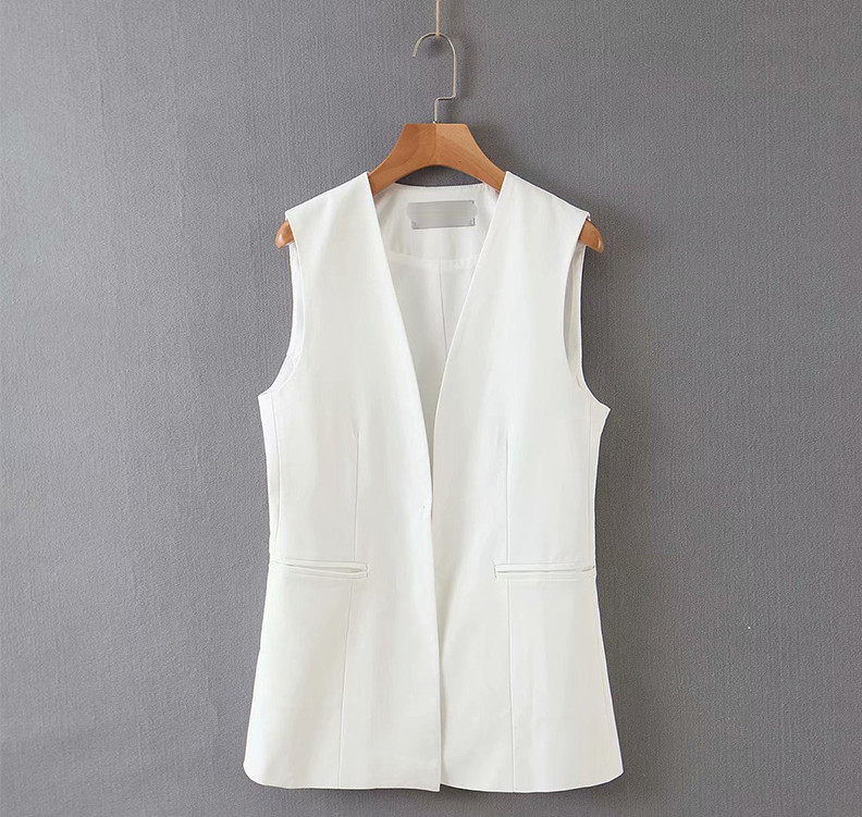 Ženski prsluk s V izrezom