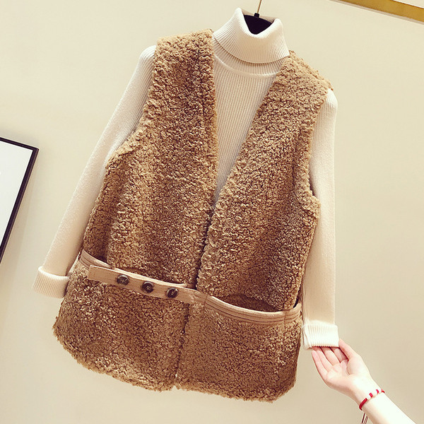 Moodne naiste spitsikaelusega sulevest