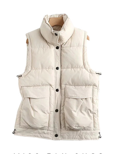 Naiste talvevest nööpide ja suurte taskutega