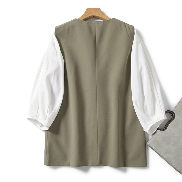 Moderan ženski prsluk sa špic izrezom