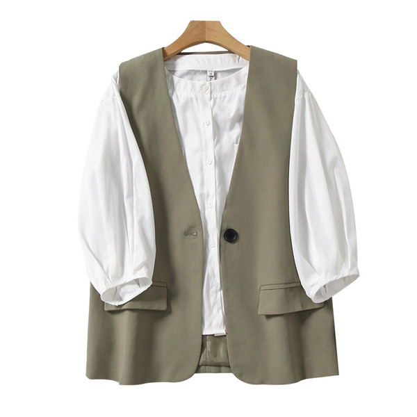 Moderan ženski prsluk sa špic izrezom