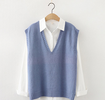 Sügava kaelusega vabaaja naiste kootud vest