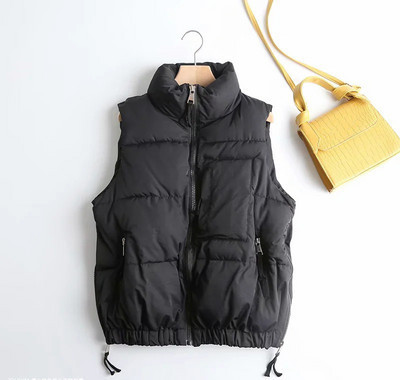 Taskutega vabaaja naistevest – lai mudel