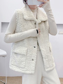 Naiste klassikalise krae ja taskutega sulevest