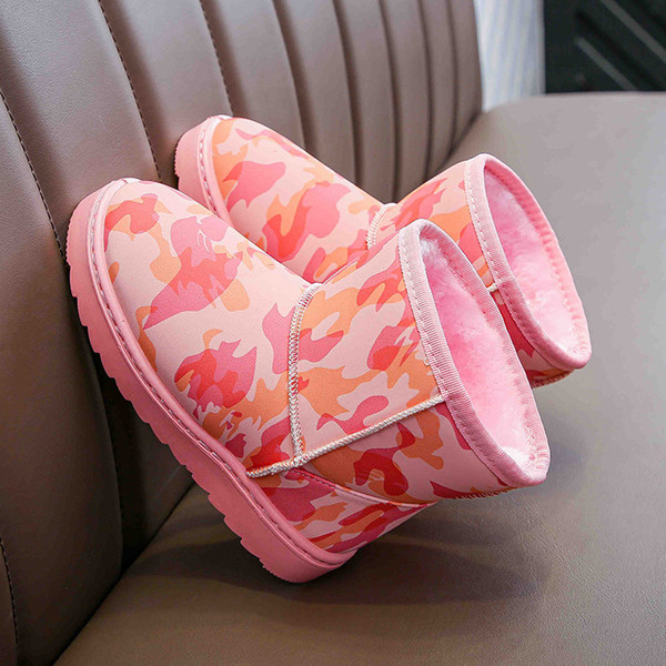 Moodsad lameda tallaga lastesaapad - tüdrukutele