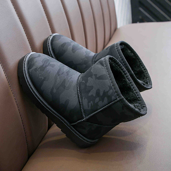 Moodsad lameda tallaga lastesaapad - tüdrukutele