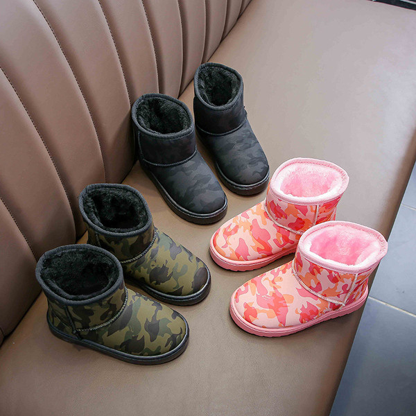 Moodsad lameda tallaga lastesaapad - tüdrukutele