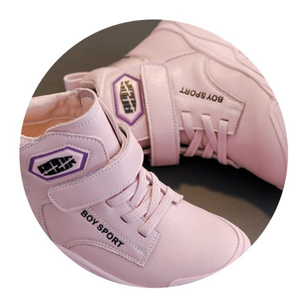 Talvised lastesaapad takjapaela ja kareda tallaga