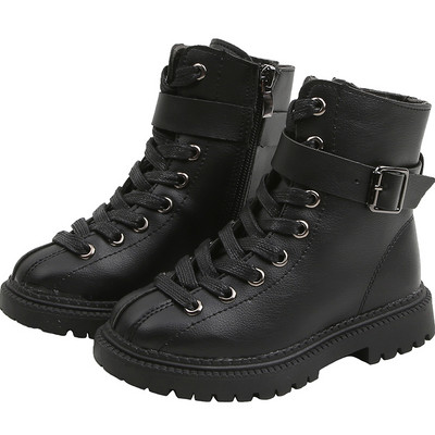 Aga lipsudega tüdrukutele ökonahast lastesaabaste mudel