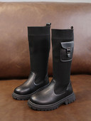 Praegused taskuga lastesaapad tüdrukutele