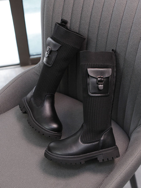 Praegused taskuga lastesaapad tüdrukutele