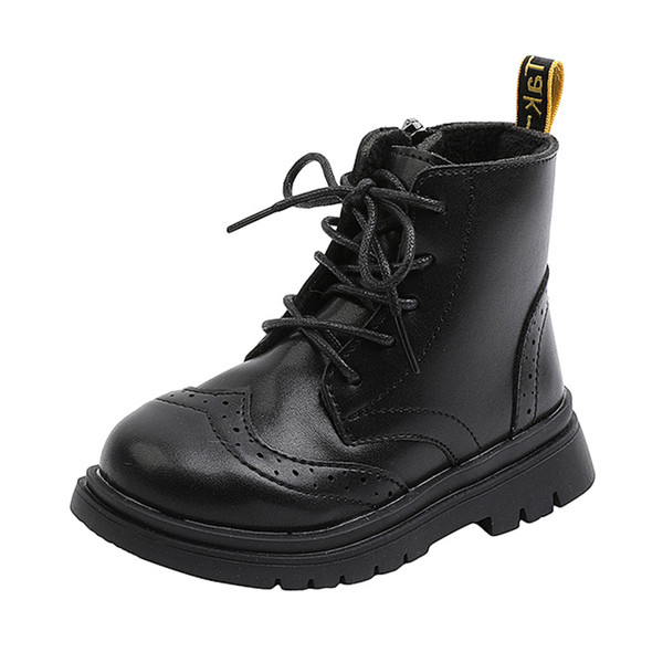 Modernūs vaikiški batai iš eko odos plokščiu padu ir raišteliais