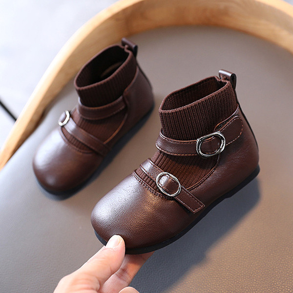 Moodsad ökonahast lameda talla ja metallist pannaldega lastesaapad