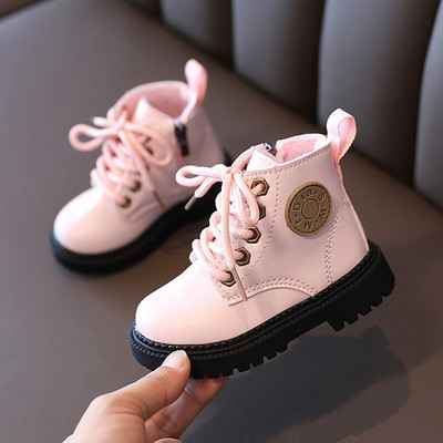 Modernūs vaikiški batai iš eko odos mergaitėms lygiu padu